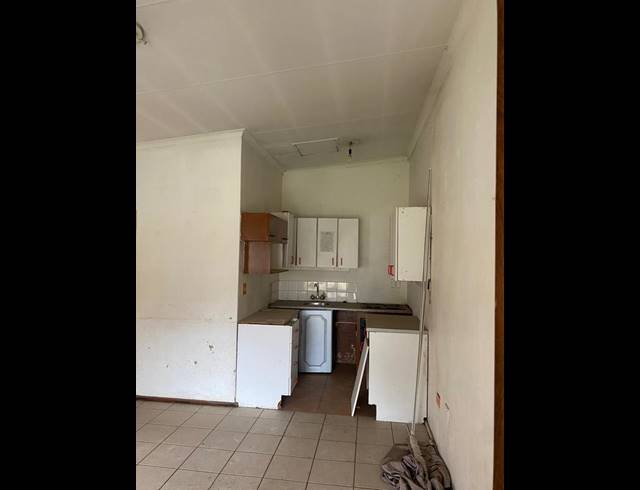 3 BEDROOM TOWNHOUSE FOR SALE IN ELSPARK